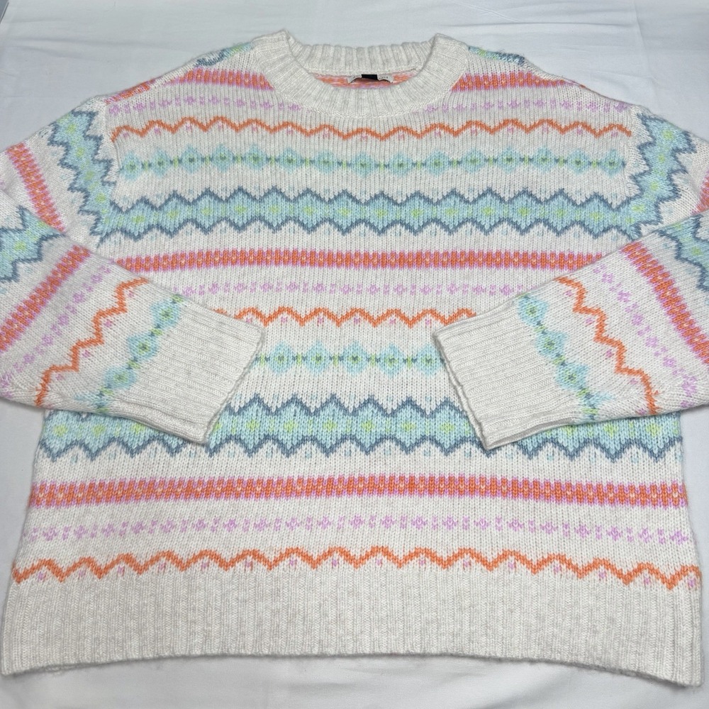 American Eagle Women L Crewneck Sweater Fair Isle Whoa So Soft White Pastel Boho